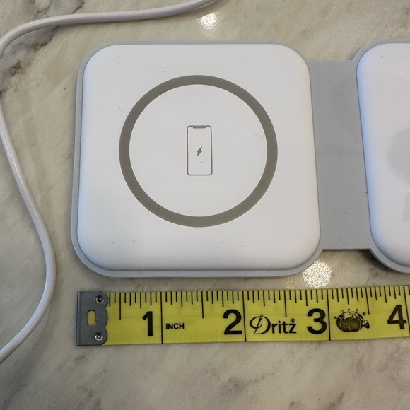 NEW PWR Mobile Flex 3 in 1 charger in White - Picture 3 of 8